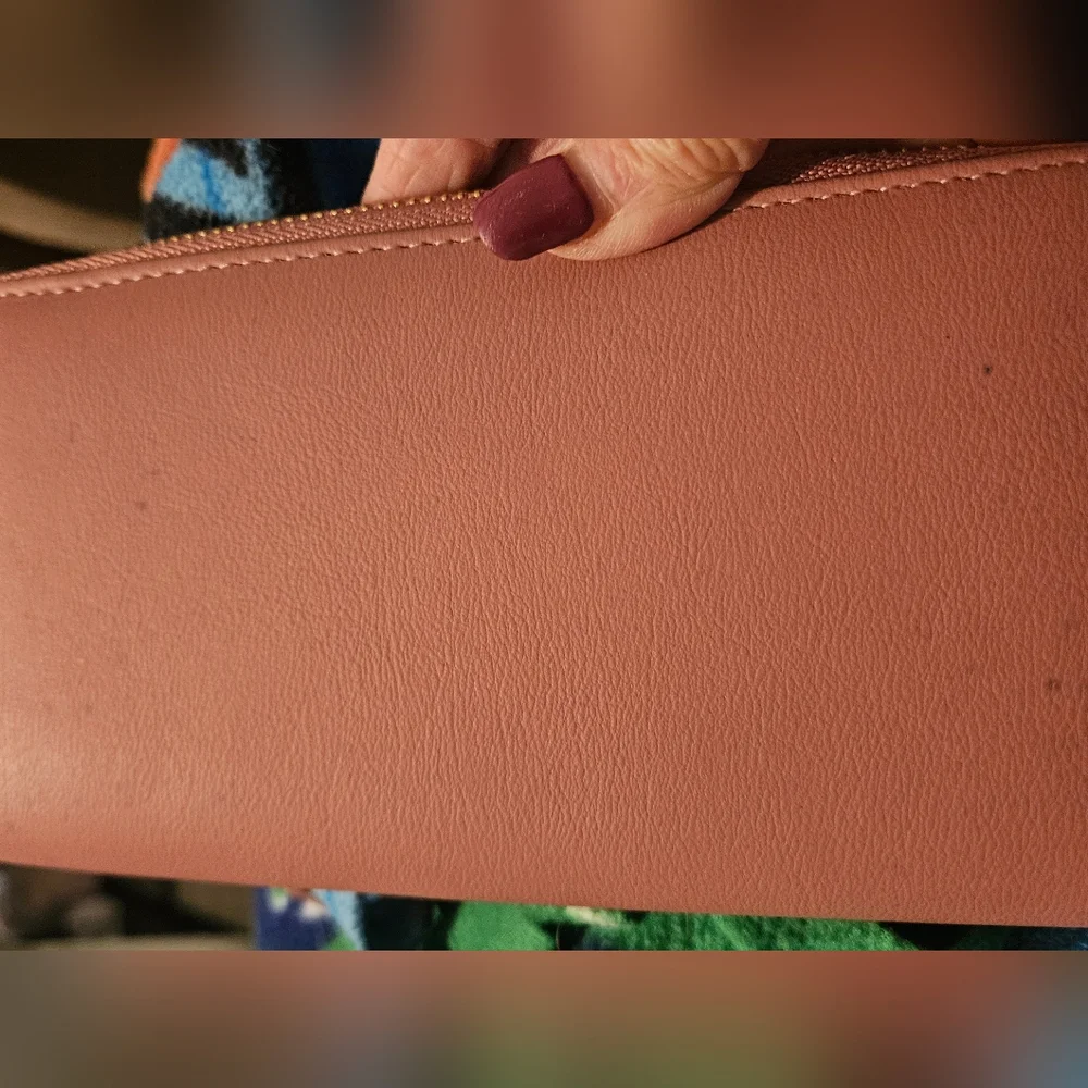 G Pink Tassel Zip Wallet